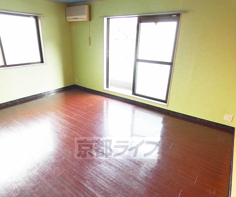 居室・リビング　１２帖のとても広いお部屋です。