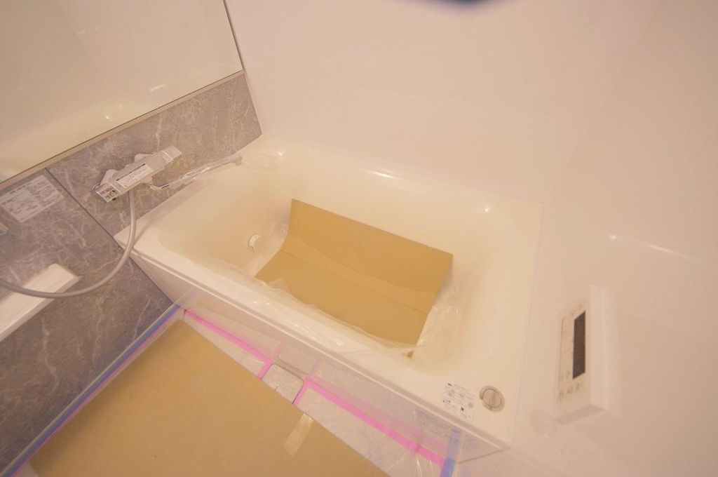 バス・シャワールーム　バス