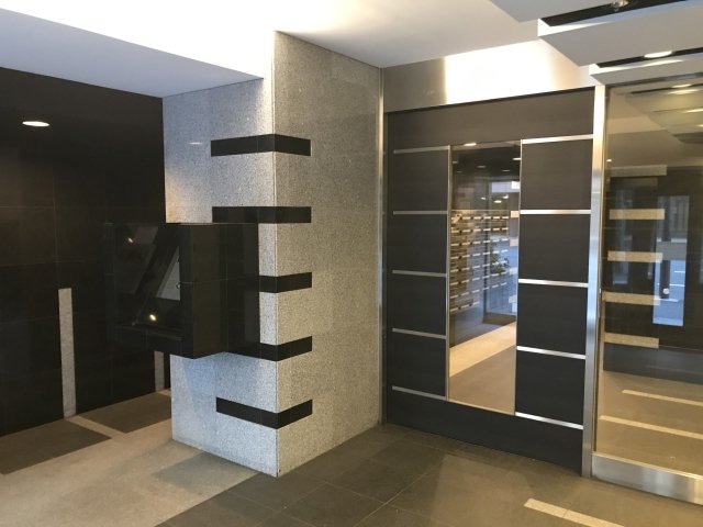 エントランス　清潔なエントランスです