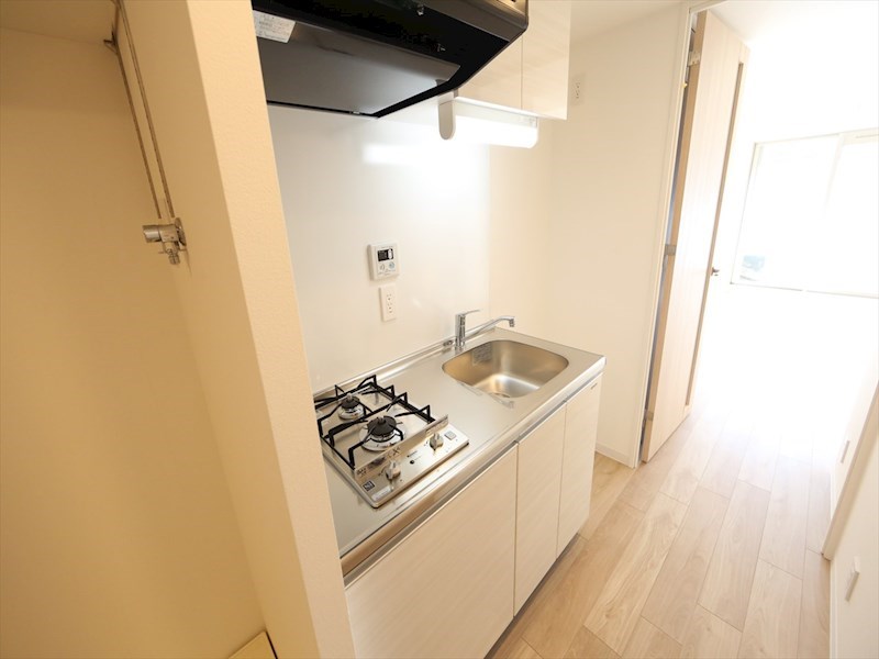 キッチン　システムキッチン（ガス2口コンロ付）