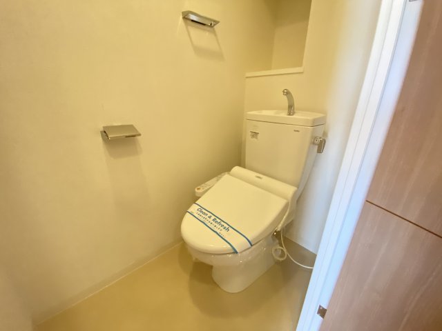 トイレ　同一タイプです。