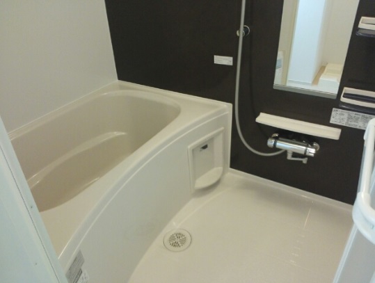 バス・シャワールーム　別号室の写真です。ご参考までに