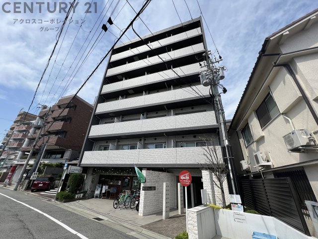 建物外観　安心のオートロック付き♪