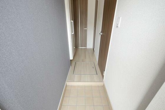 エントランス　玄関