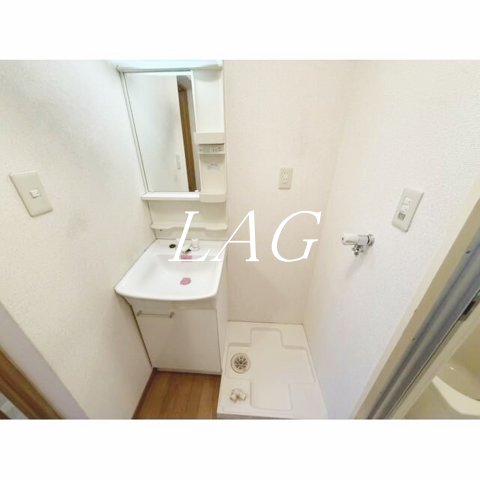 洗面設備　洗面台です。