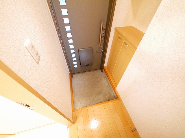 玄関　明るい玄関です