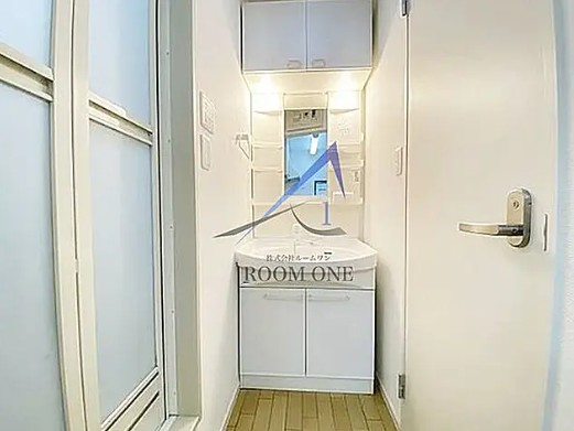 洗面設備　洗面台です。