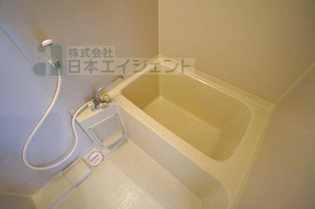 バス・シャワールーム　浴室