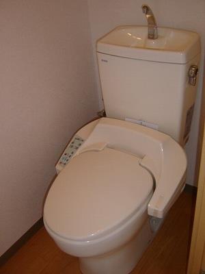 トイレ　シャワー付トイレ