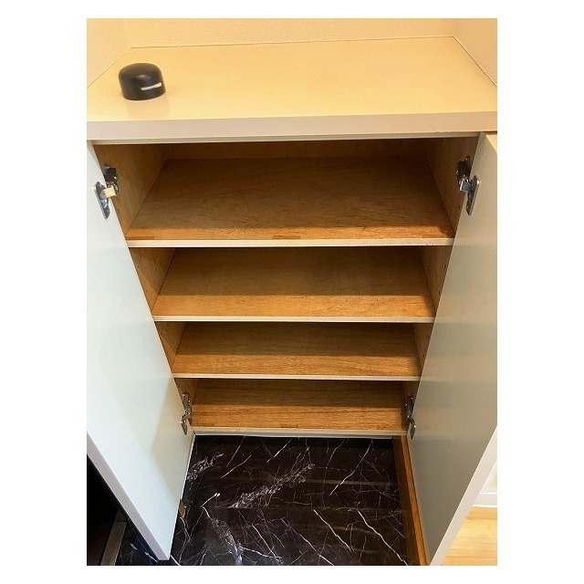 玄関　シューズボックス