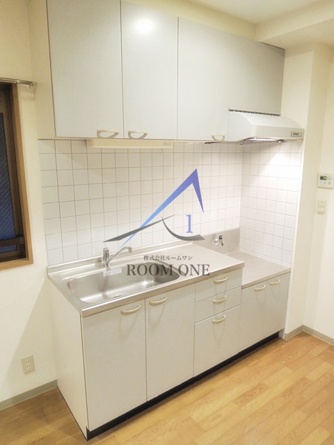 キッチン　キッチンです。