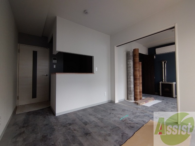 居室・リビング　広くてキレイなお部屋が広がっていて、充実した生活が送れそう。