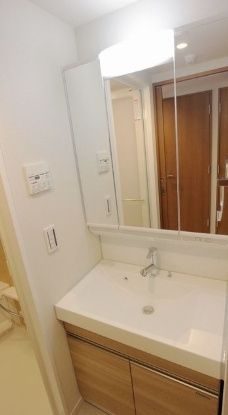 洗面設備　☆嬉しい独立洗面台☆