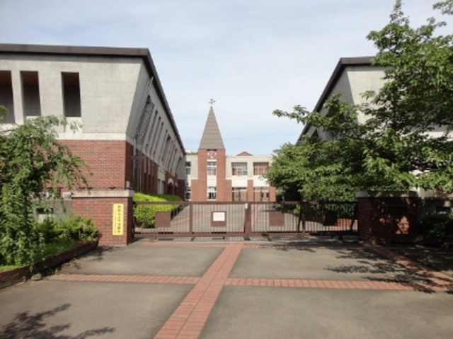 中学校　稲城市立稲城第六中学校（中学校）まで1347m