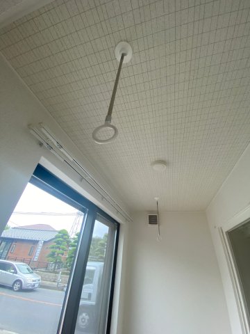 その他設備　室内物干し☆