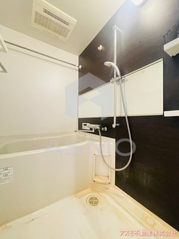 バス・シャワールーム　同マンション別部屋　参考写真