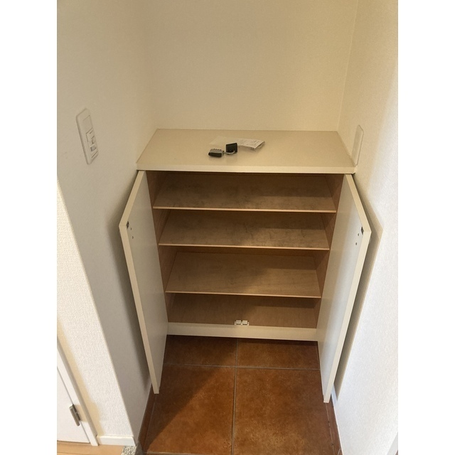 玄関　シューズボックス