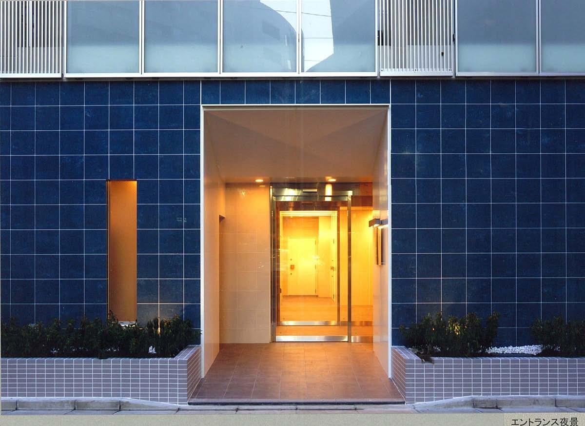 エントランス　ゆとりのあるエントランスです