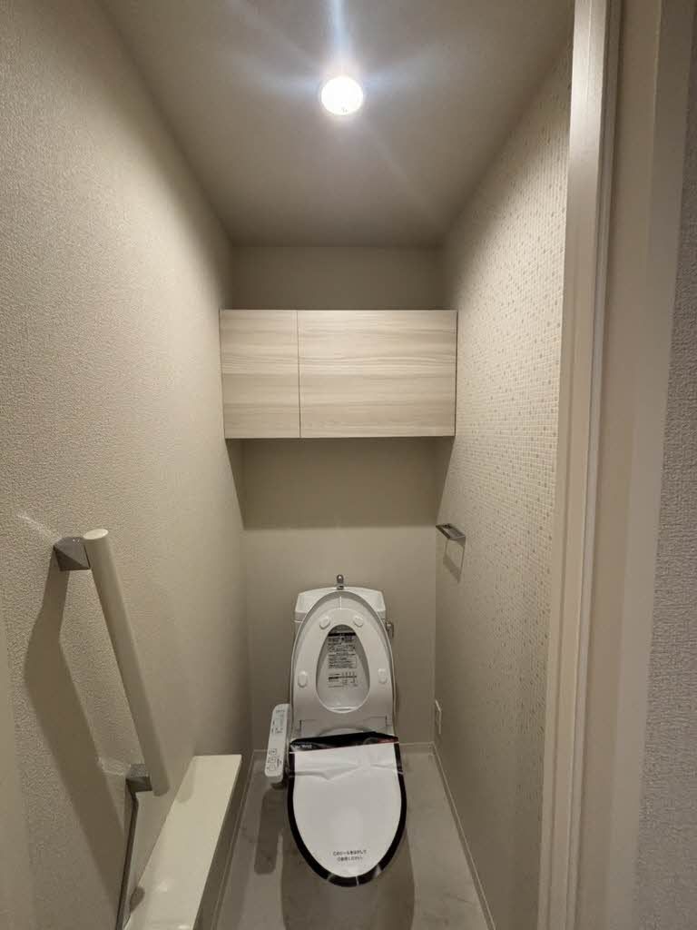 トイレ　トイレ