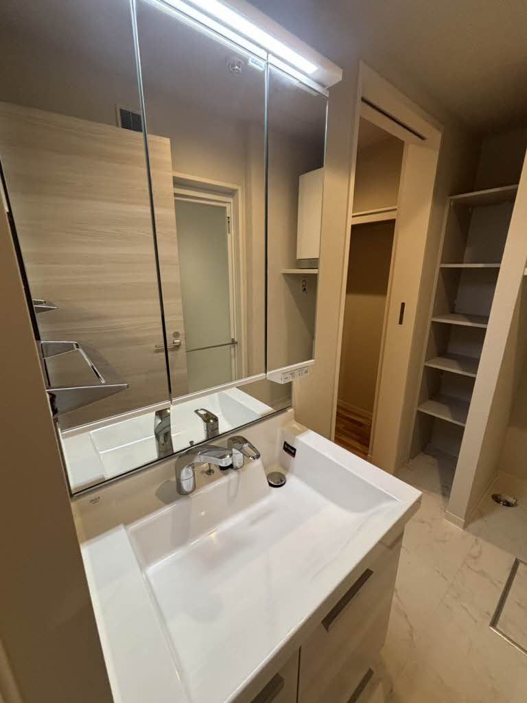 洗面設備　洗面所