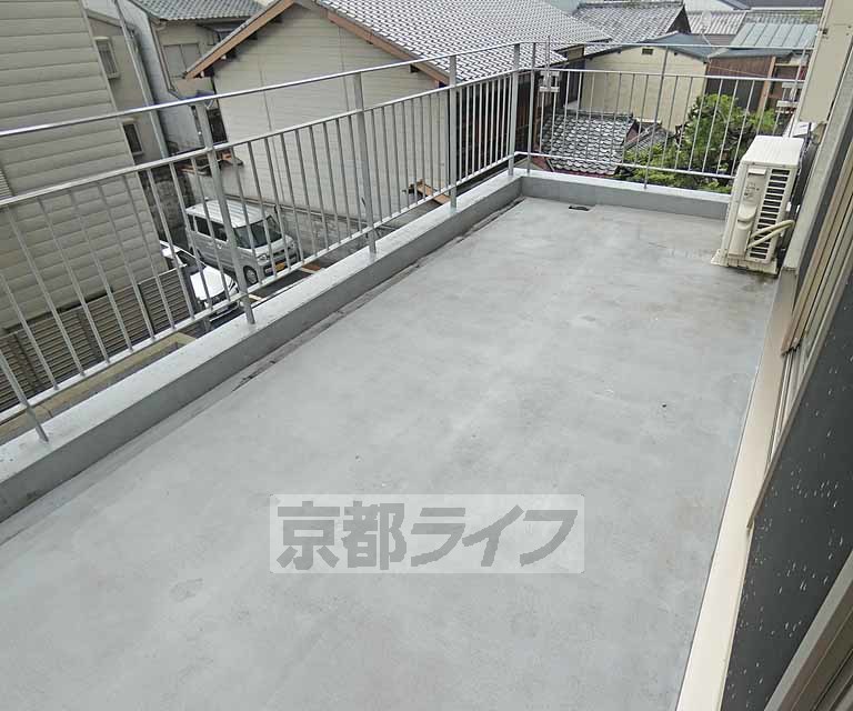 バルコニー　バルコニです。