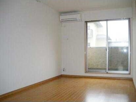 居室・リビング　【南向きの明るいお部屋♪】