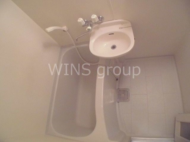 バス・シャワールーム　１日の疲れもしっかりと癒すことができそうです