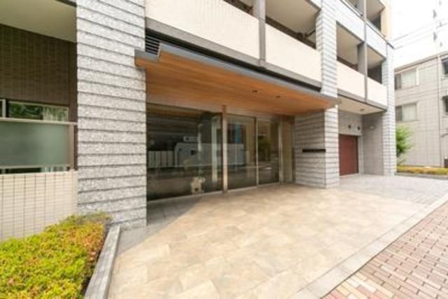 エントランス　毎日通るエントランス♪