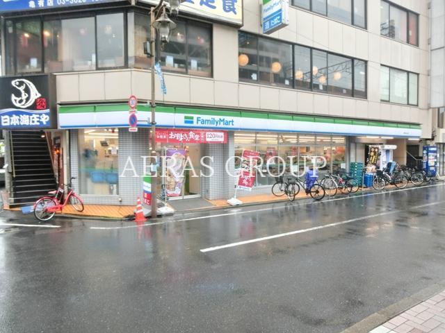 コンビニ　ファミリーマート亀有北口店（コンビニ）まで100m