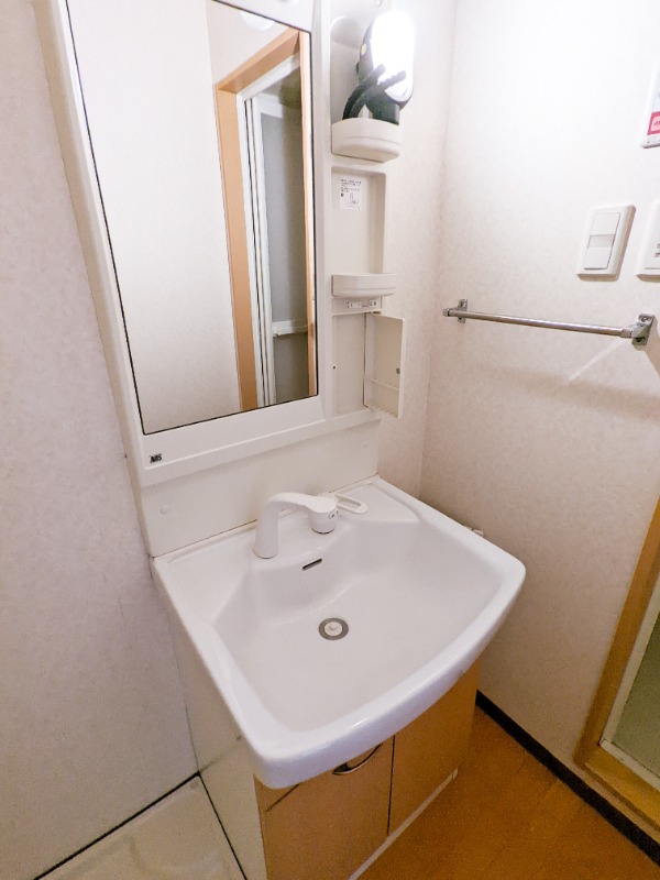 洗面設備　図面と現状に相違がある場合には現状を優先