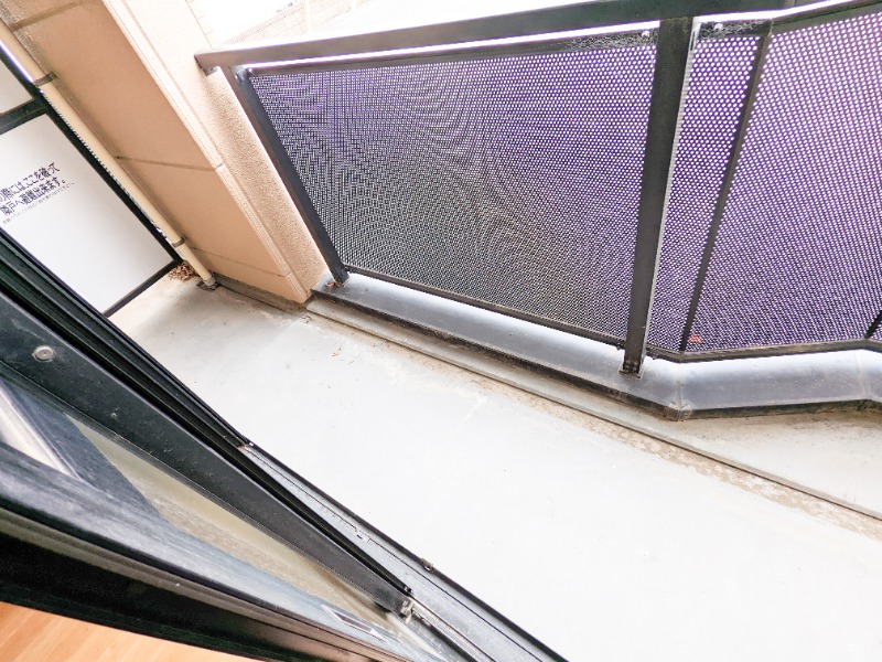 バルコニー　図面と現状に相違がある場合には現状を優先