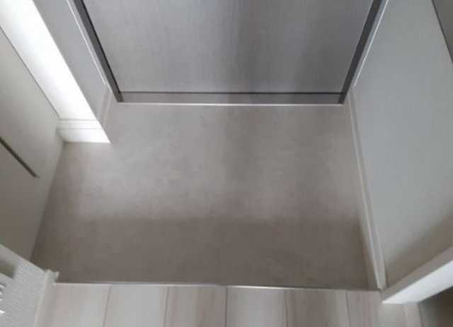 玄関　QUALITAS浜田山