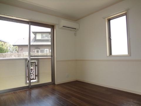 居室・リビング　室内