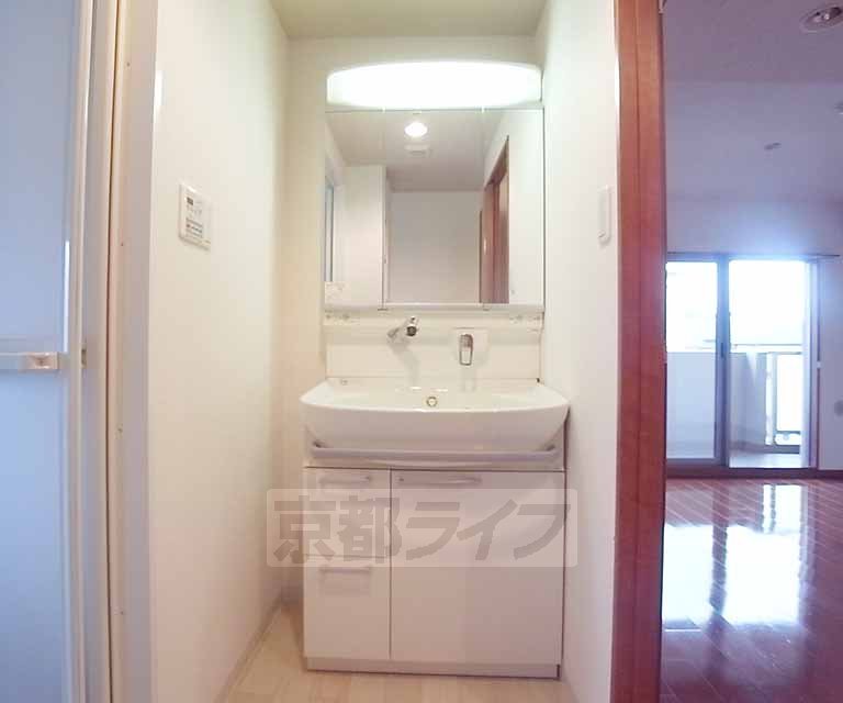 洗面設備　シャンプードレッサーです