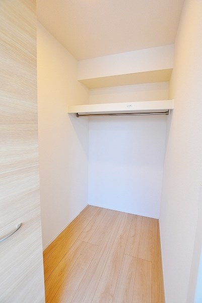 収納　★ウォークインクローゼット★
