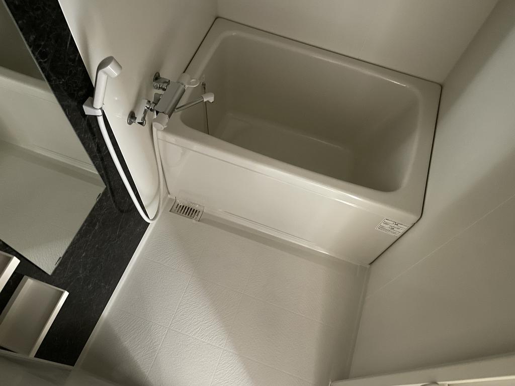 バス・シャワールーム　☆同マンション別室の写真です☆