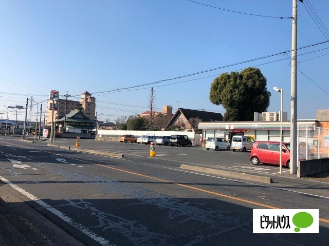 コンビニ　セブンイレブン足利福居町店（コンビニ）まで928m