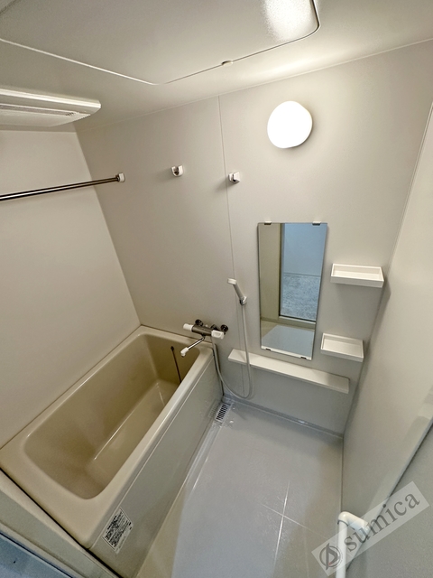 バス・シャワールーム　浴室暖房乾燥機付き♪♪