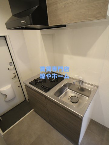 キッチン　コンパクトなキッチンで掃除もラクラク