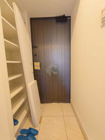 玄関　ALTERNA池袋EAST