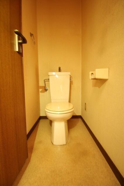 トイレ　※別部屋参考写真となります※現況優先※