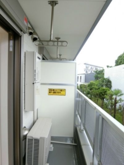 バルコニー　バルコニー