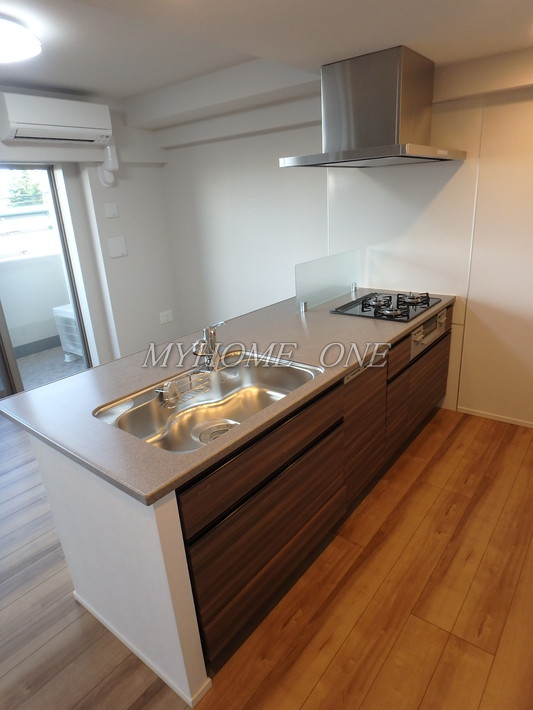 キッチン　システムキッチン