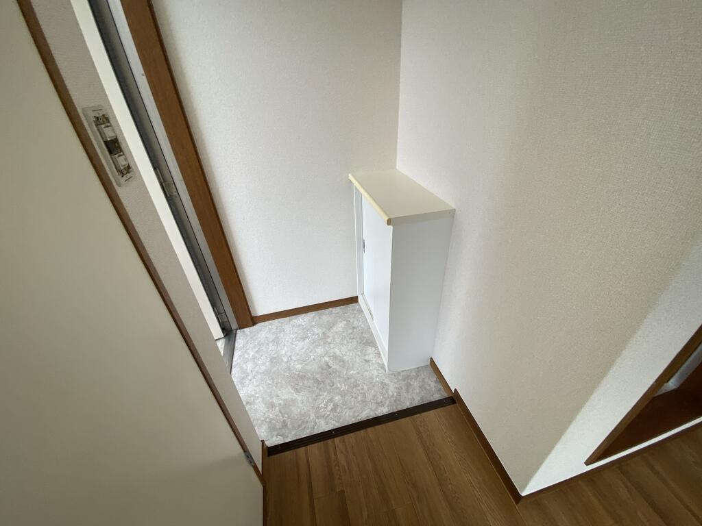 玄関　シューズボックス付き