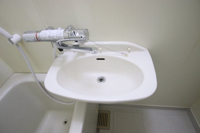洗面設備　別室の参考写真です。※現況優先