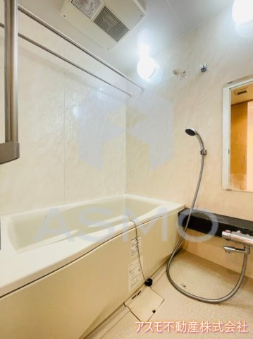 バス・シャワールーム　同マンション別部屋参考写真