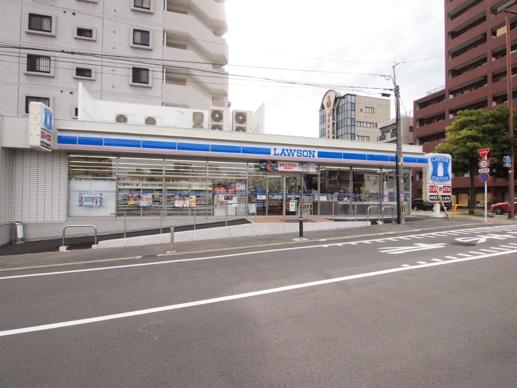 コンビニ　ローソン 福岡室見二丁目店（コンビニ）まで83m