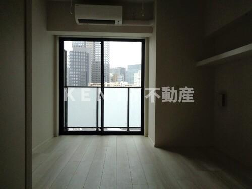 居室・リビング　こちらのリビングで趣味の時間をお楽しみください