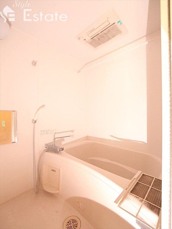 バス・シャワールーム　バスルーム