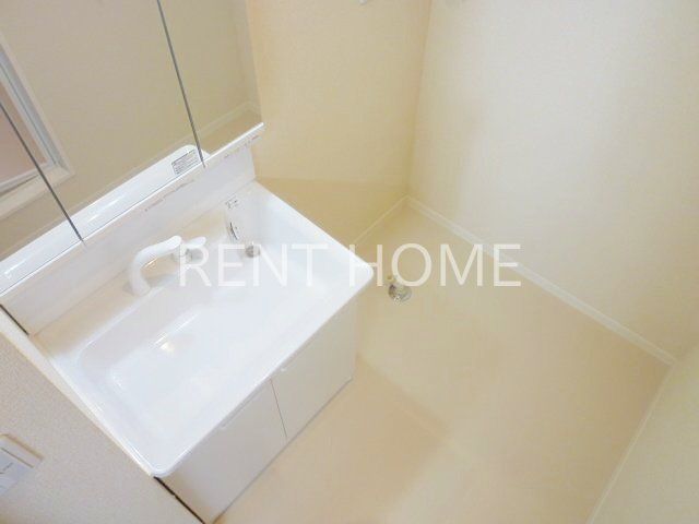 洗面設備　独立洗面化粧台